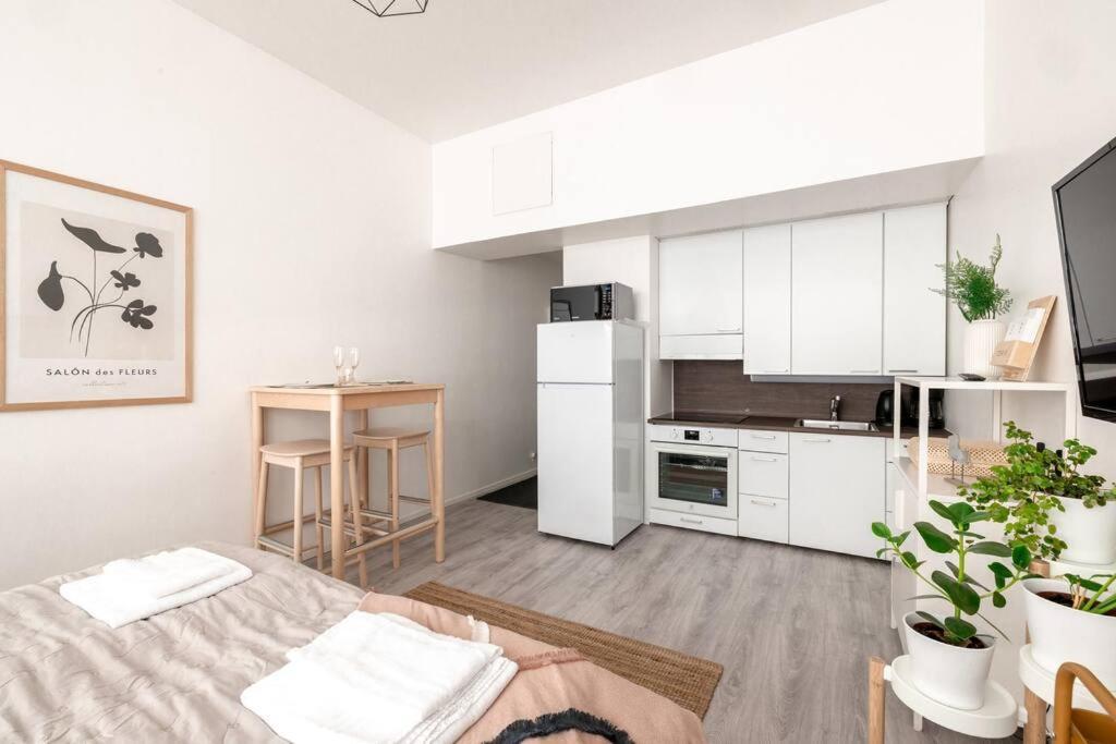 2Ndhomes Modern Studio With Central Location เฮลซิงกิ ภายนอก รูปภาพ