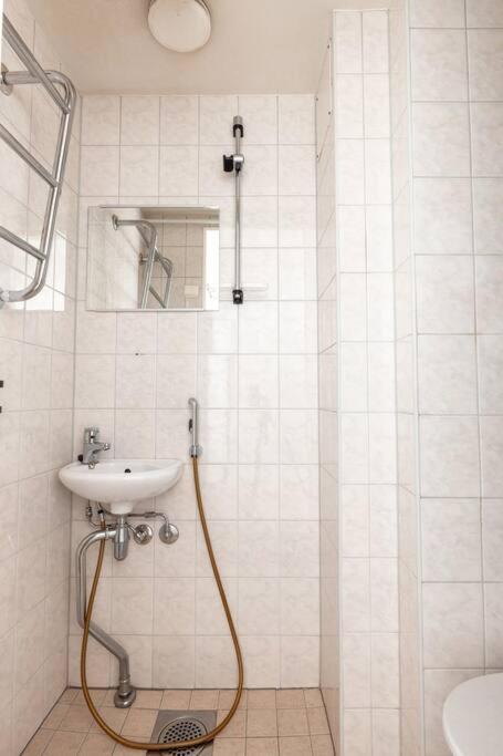 2Ndhomes Modern Studio With Central Location เฮลซิงกิ ภายนอก รูปภาพ